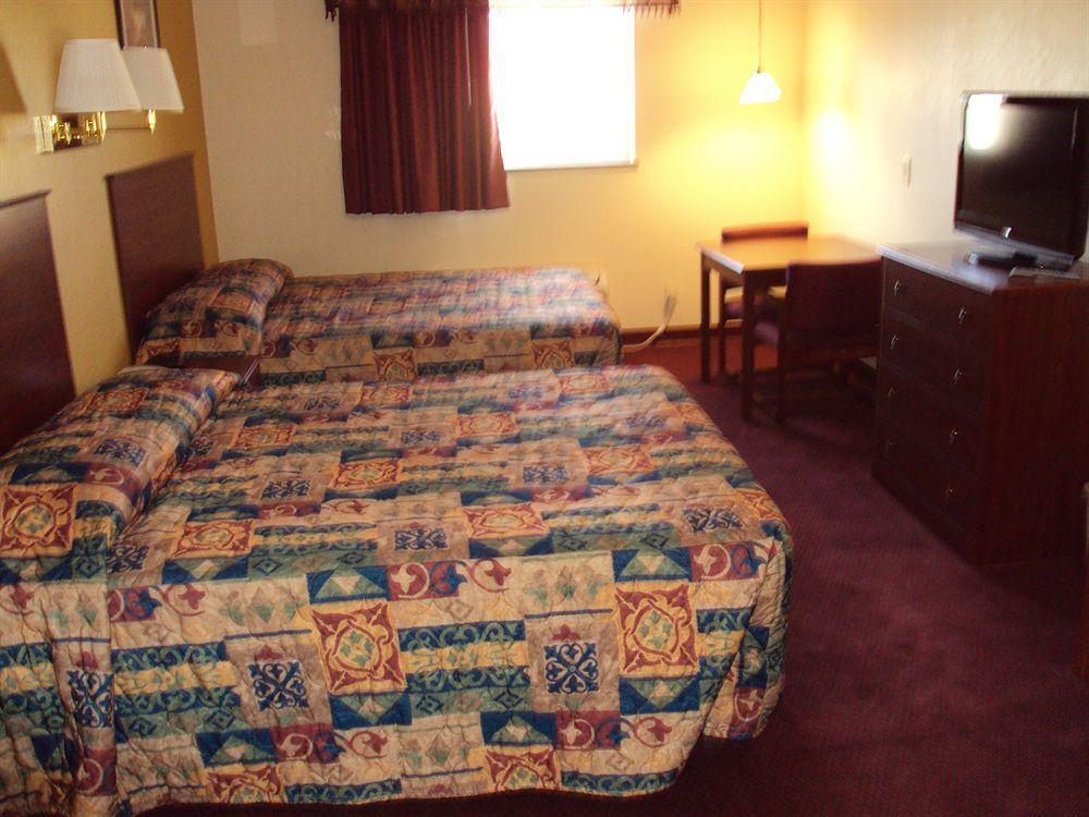 Quality Inn & Suites Park City Bagian luar foto
