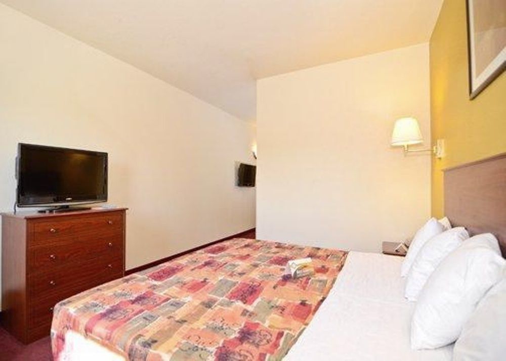 Quality Inn & Suites Park City Bagian luar foto