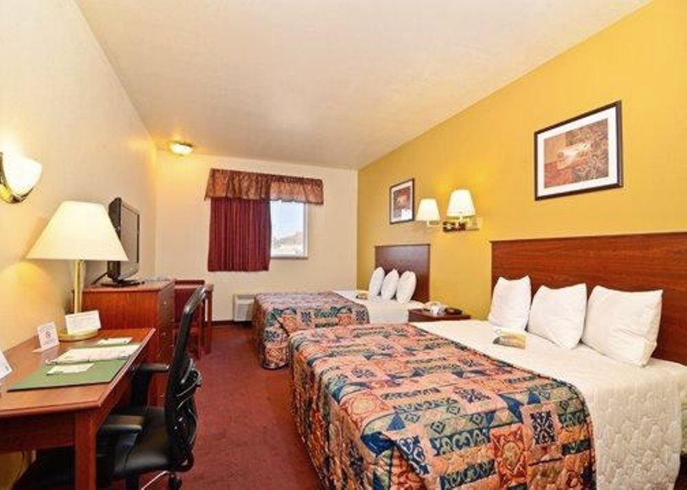 Quality Inn & Suites Park City Bagian luar foto