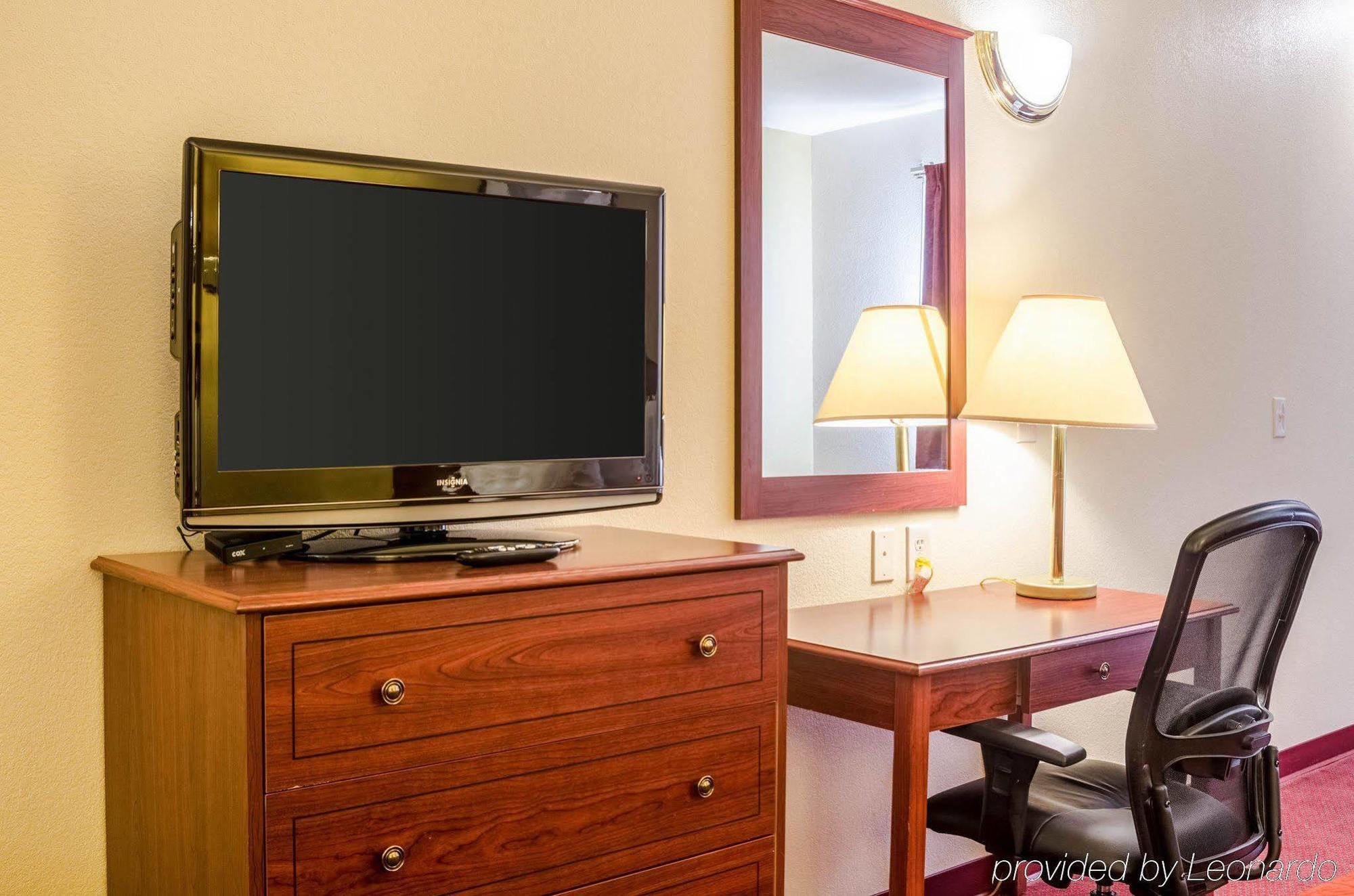Quality Inn & Suites Park City Bagian luar foto